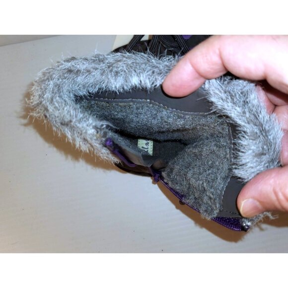 CLARKS GIRL WARM WINTER BOOTS INSULATED SIZE 8 TODDLER NWT - Picture 6 of 9